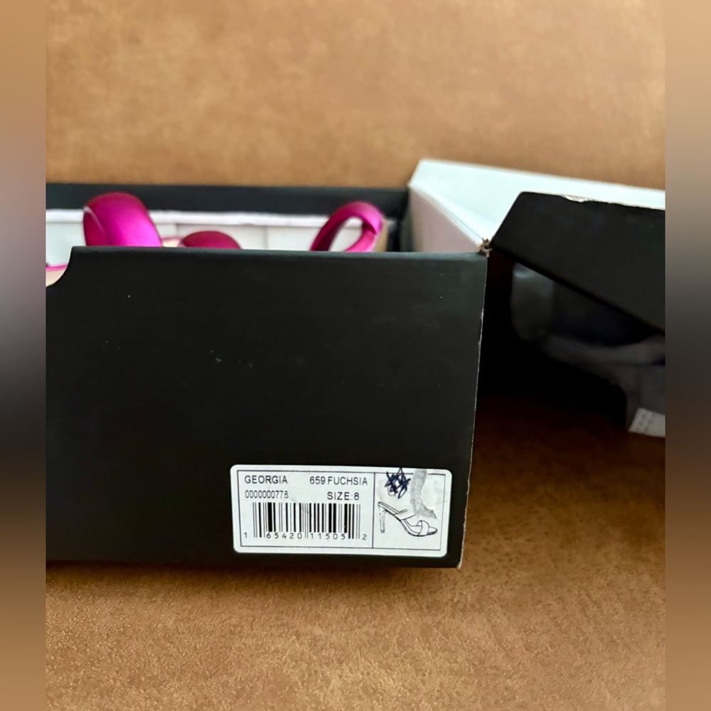 Shu Shop Women's Georgia Shoes. Fuchsia. Size 8. NIB - Picture 7 of 9